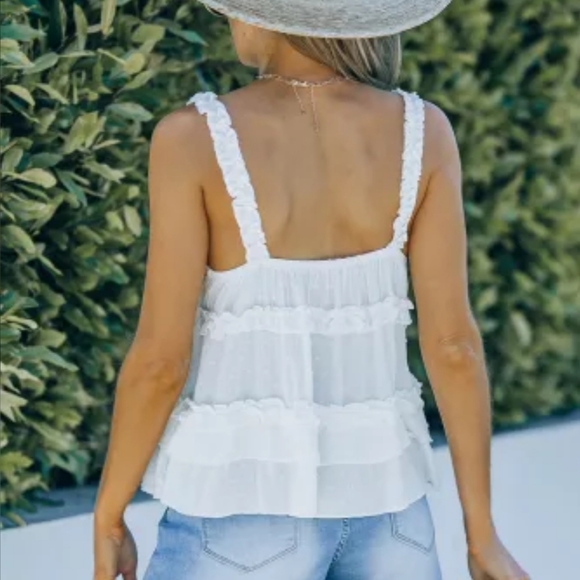 ♥️New boutique Swiss dot tiered tank top - Picture 3 of 10